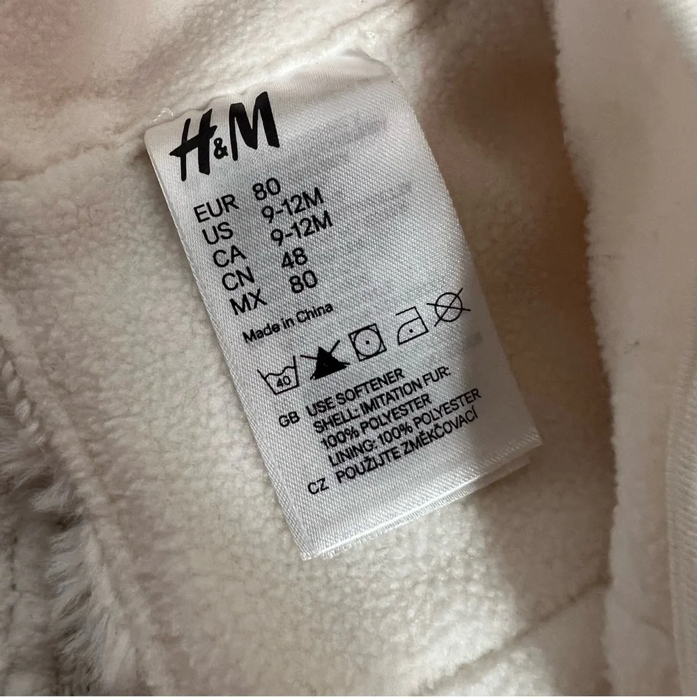 H&M Kids Cream Fleece‎ Hat Size 9-12M